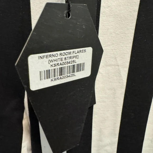 Killstar Large Inferno Room Flares NWT - Picture 2 of 4